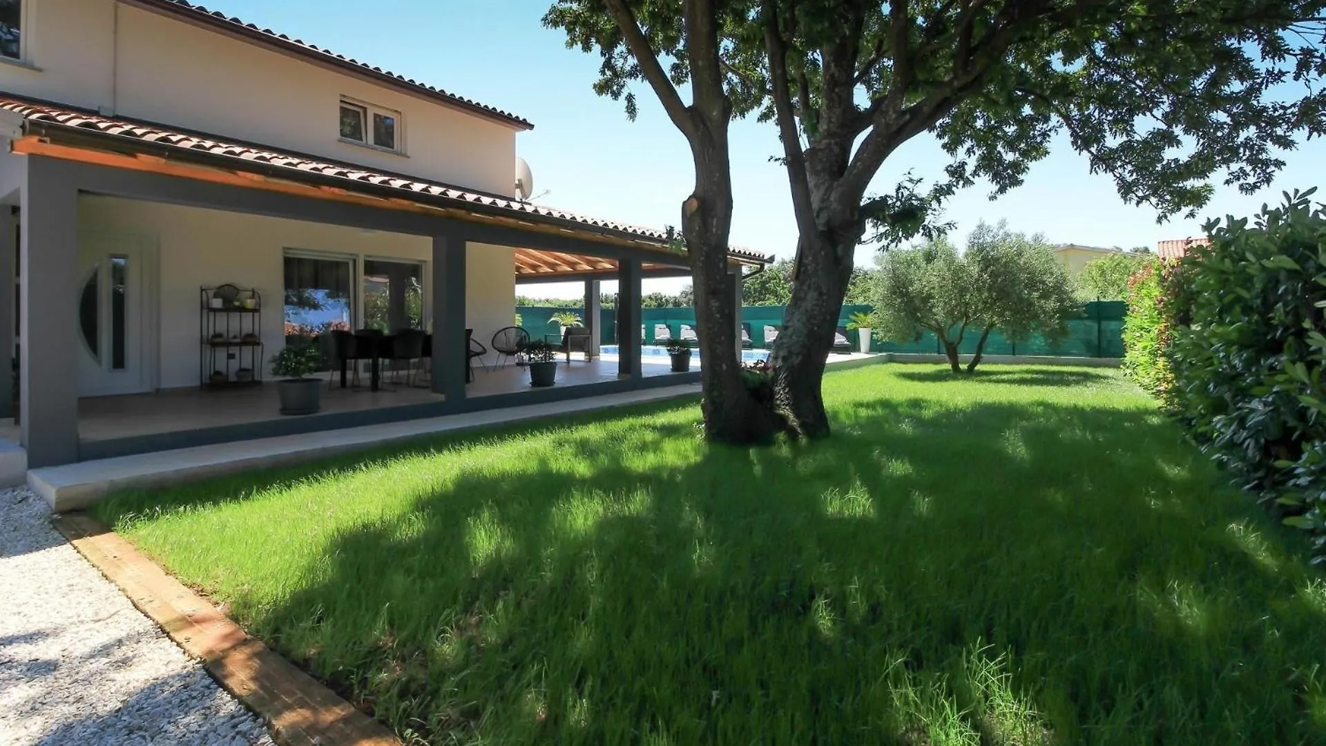 Ferienhaus Mit Privatpool Fuer 8 Personen Ca 160 Qm In Valtura, Istrien Suedkueste Von Istrien Sisan 0*,